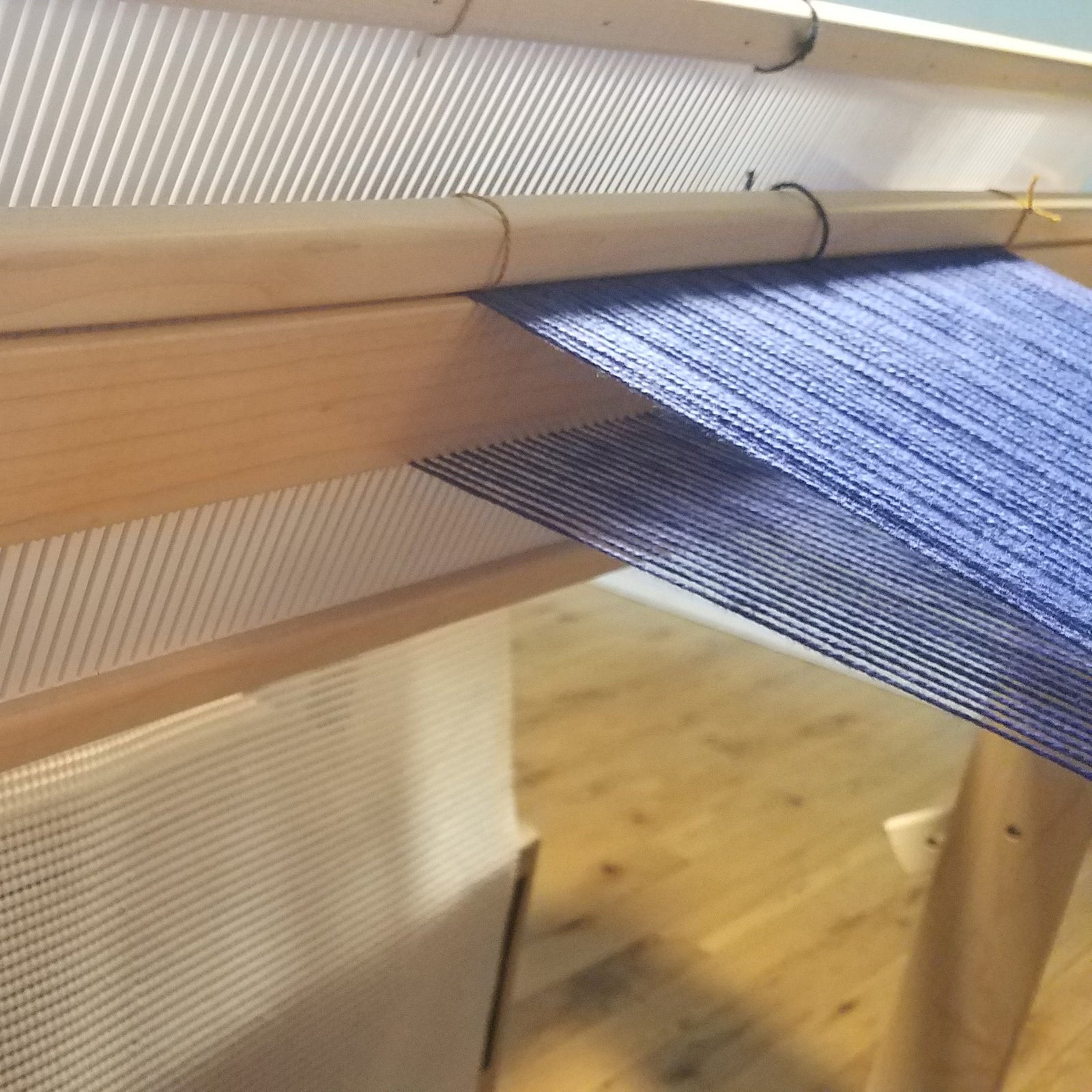 Doubleweave on a Rigid Heddle Loom: Tips for Achieving a Clean Shed