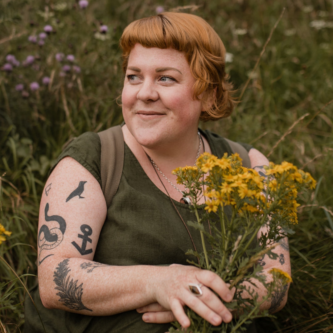 Episode 119: The Warmth of Weaving on the Scottish East Coast with Yarrow Magdalena