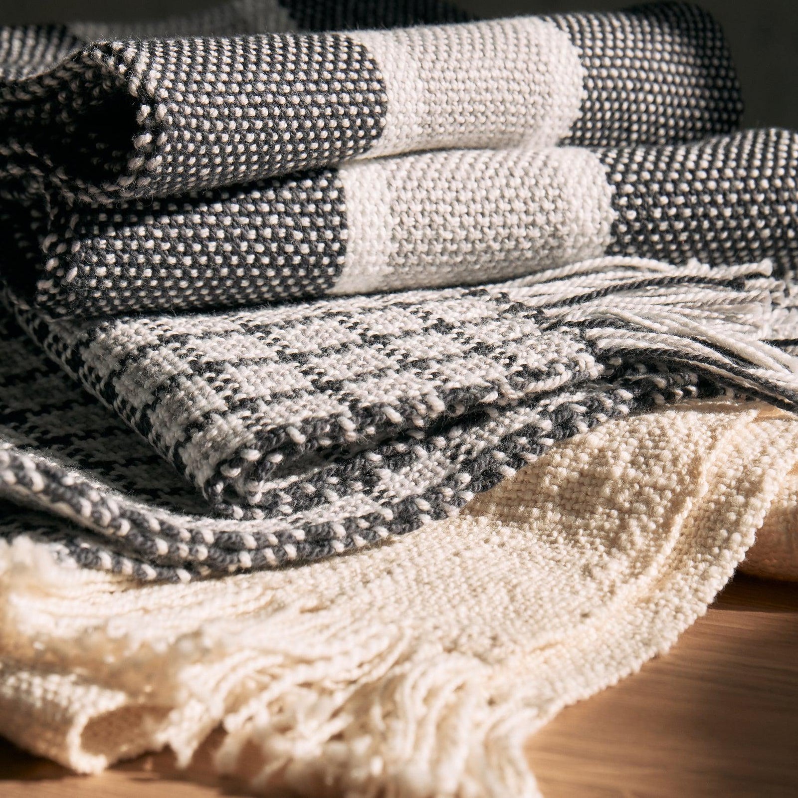 Learn to Weave Rigid Heddle: A Loom + Your First 3 Projects