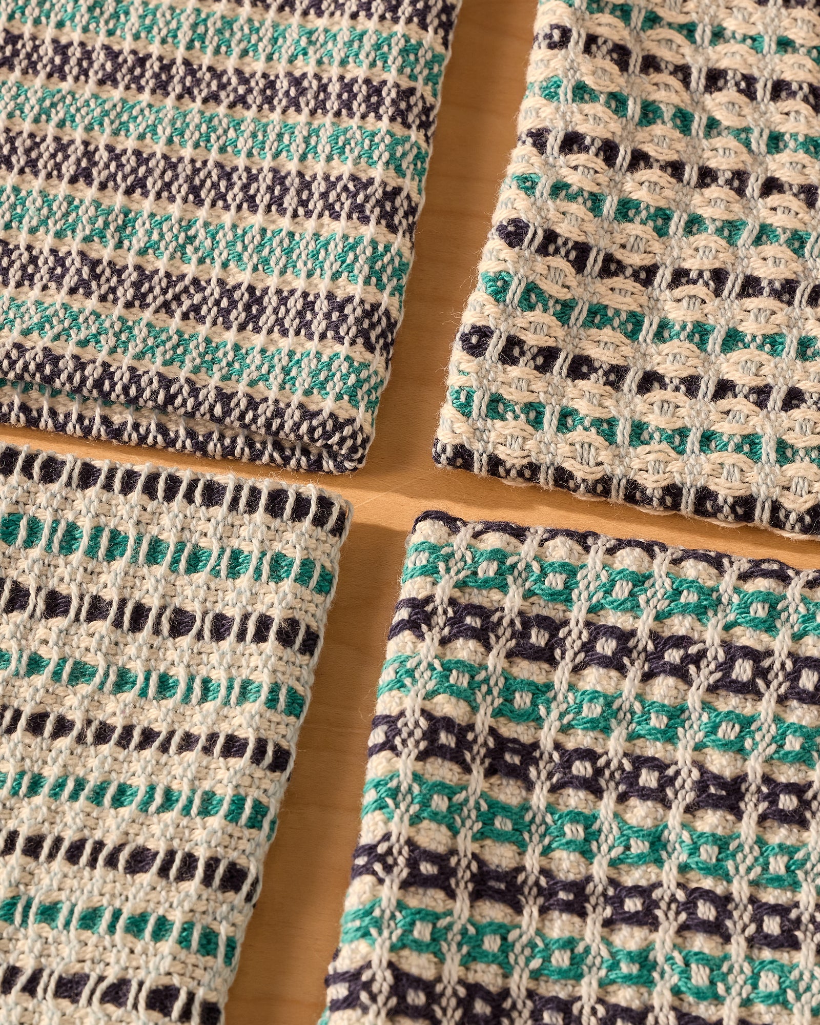 Four-Way Floats Towels (4-shaft)