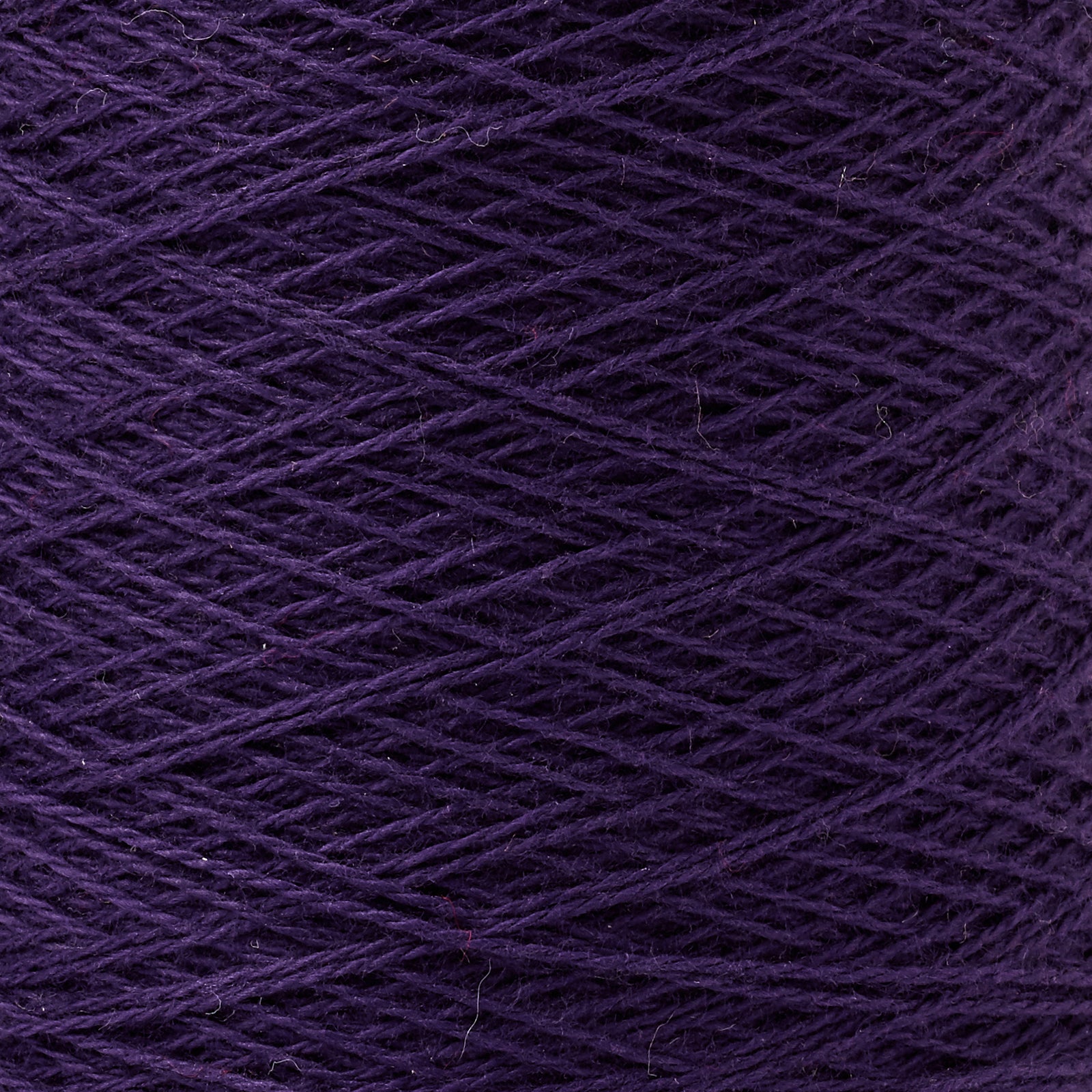 Beam 8/2 Weaving Yarn ~ Elderberry, bundle_swatch