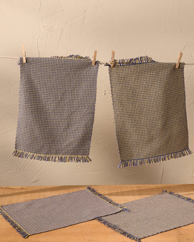 Color-and-Weave Placemats