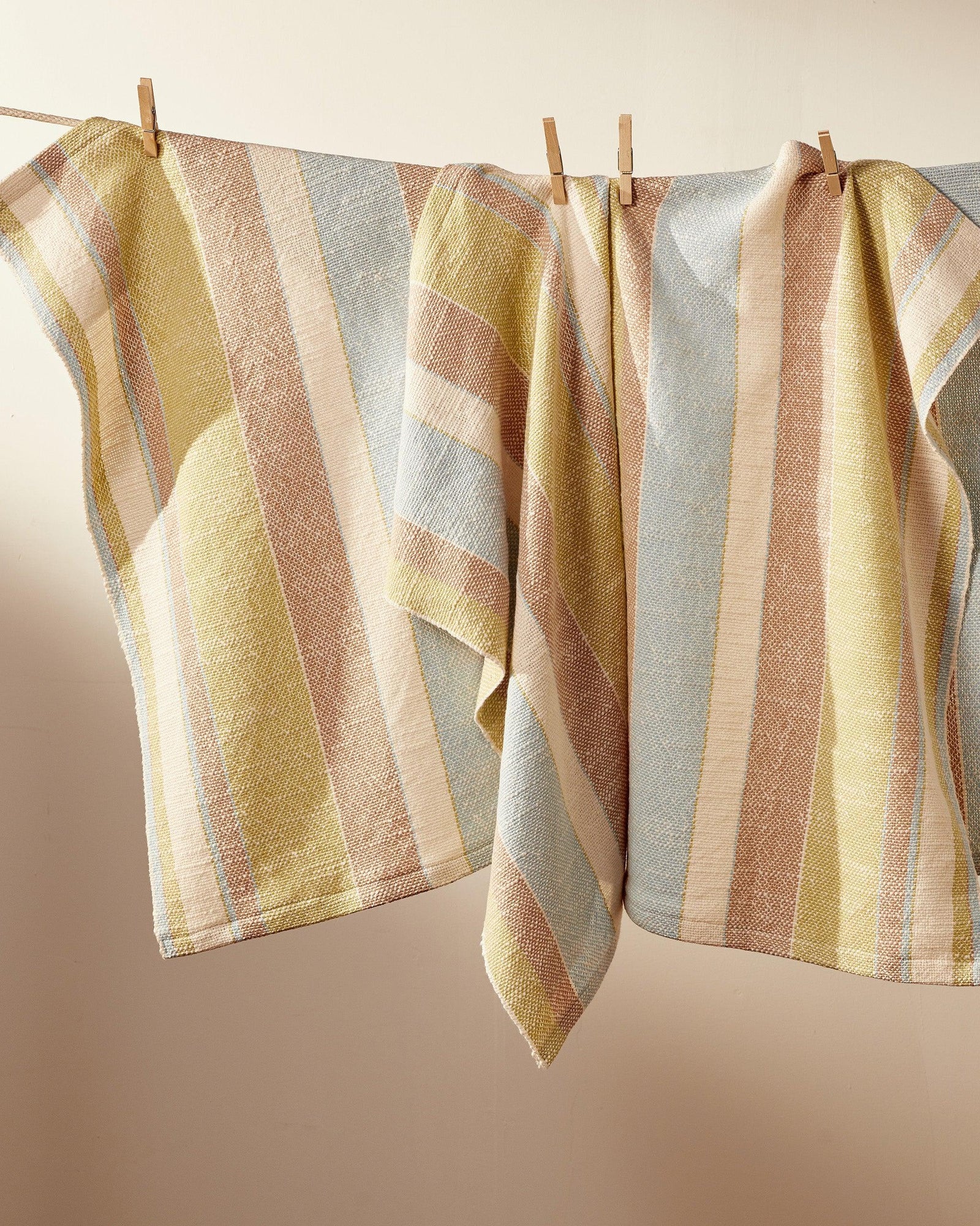 Spring Snow Towels