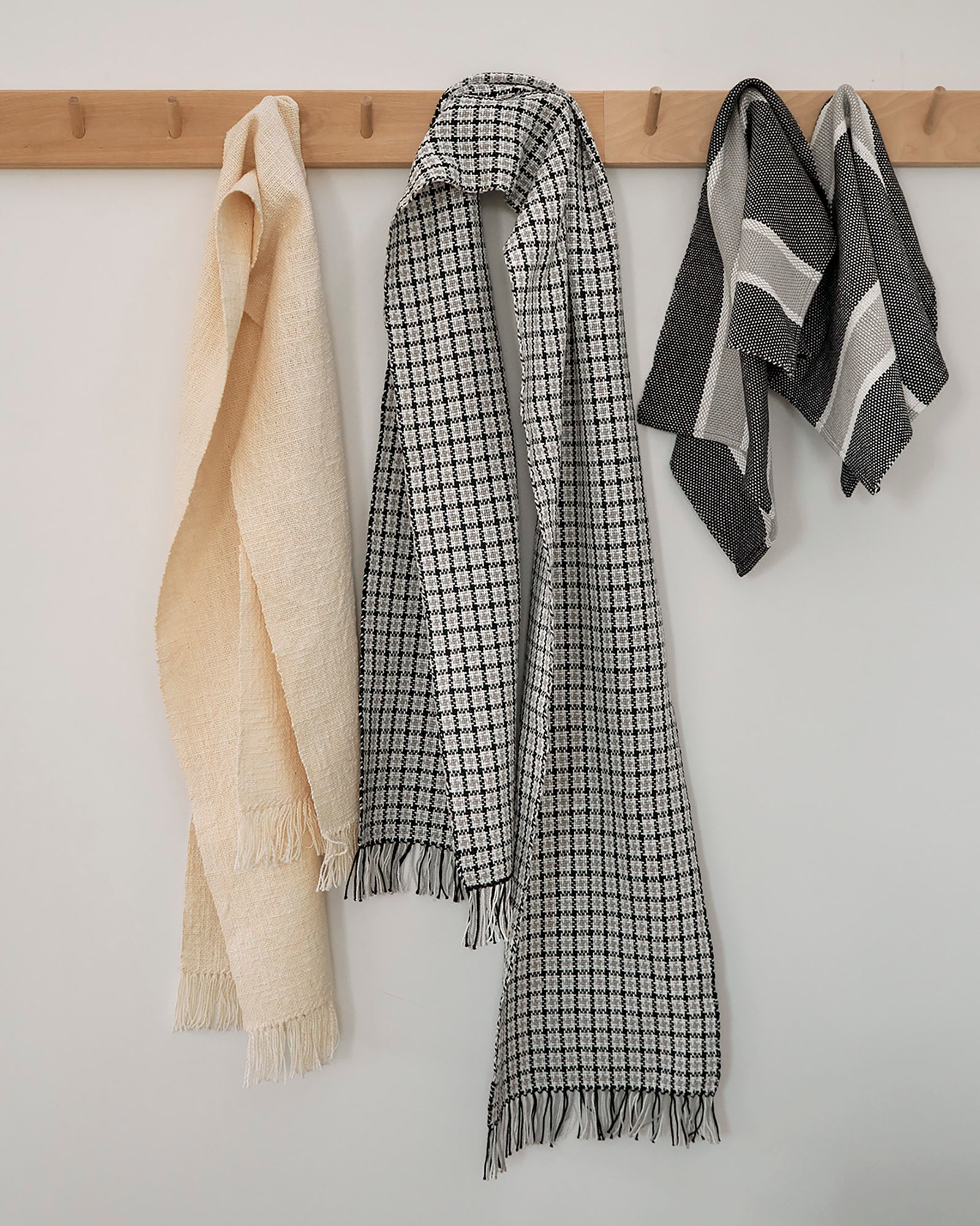 Learn to Weave Rigid Heddle: A Loom + Your First 3 Projects
