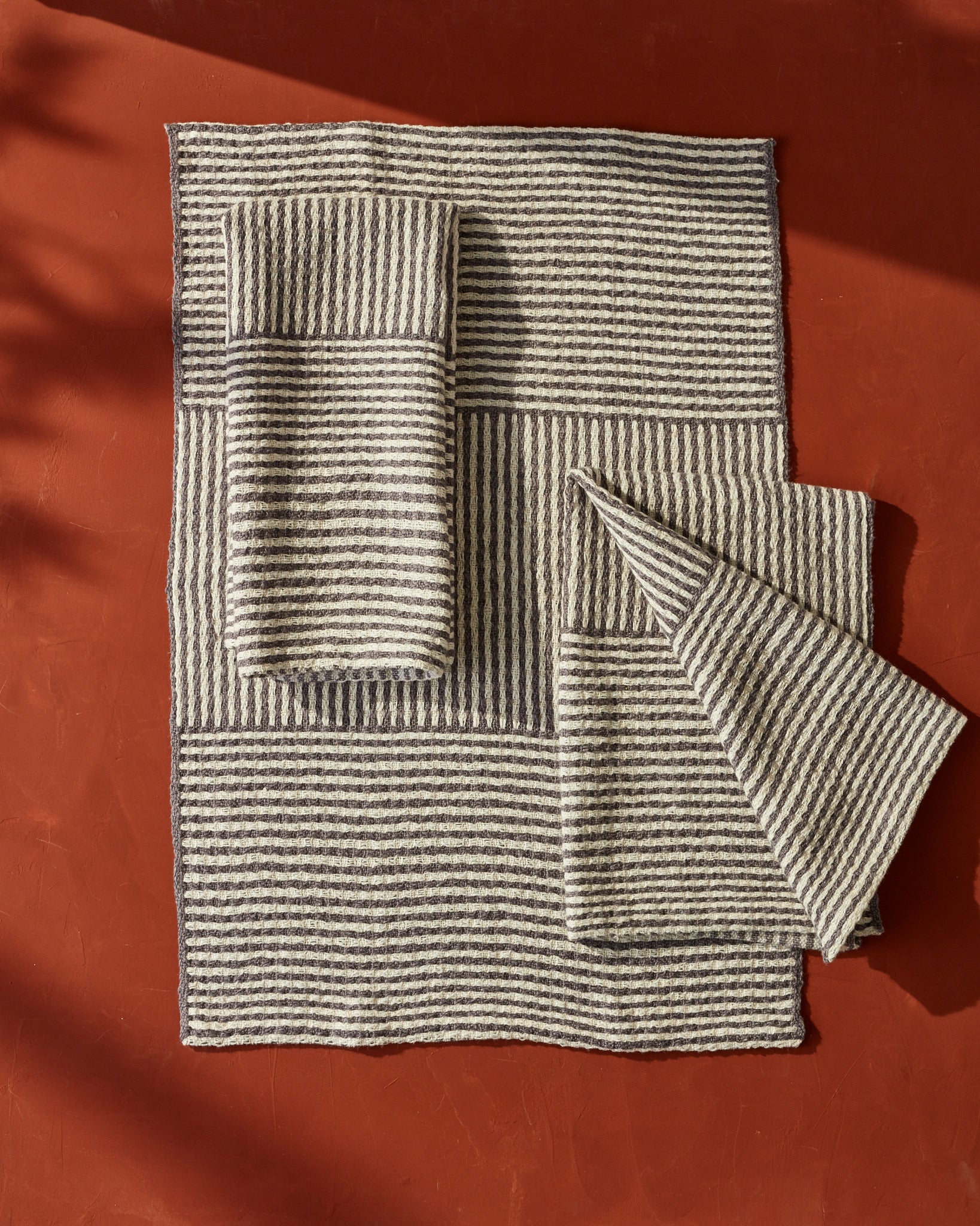 Deflected Doubleweave Towels (4S) - Gist Yarn