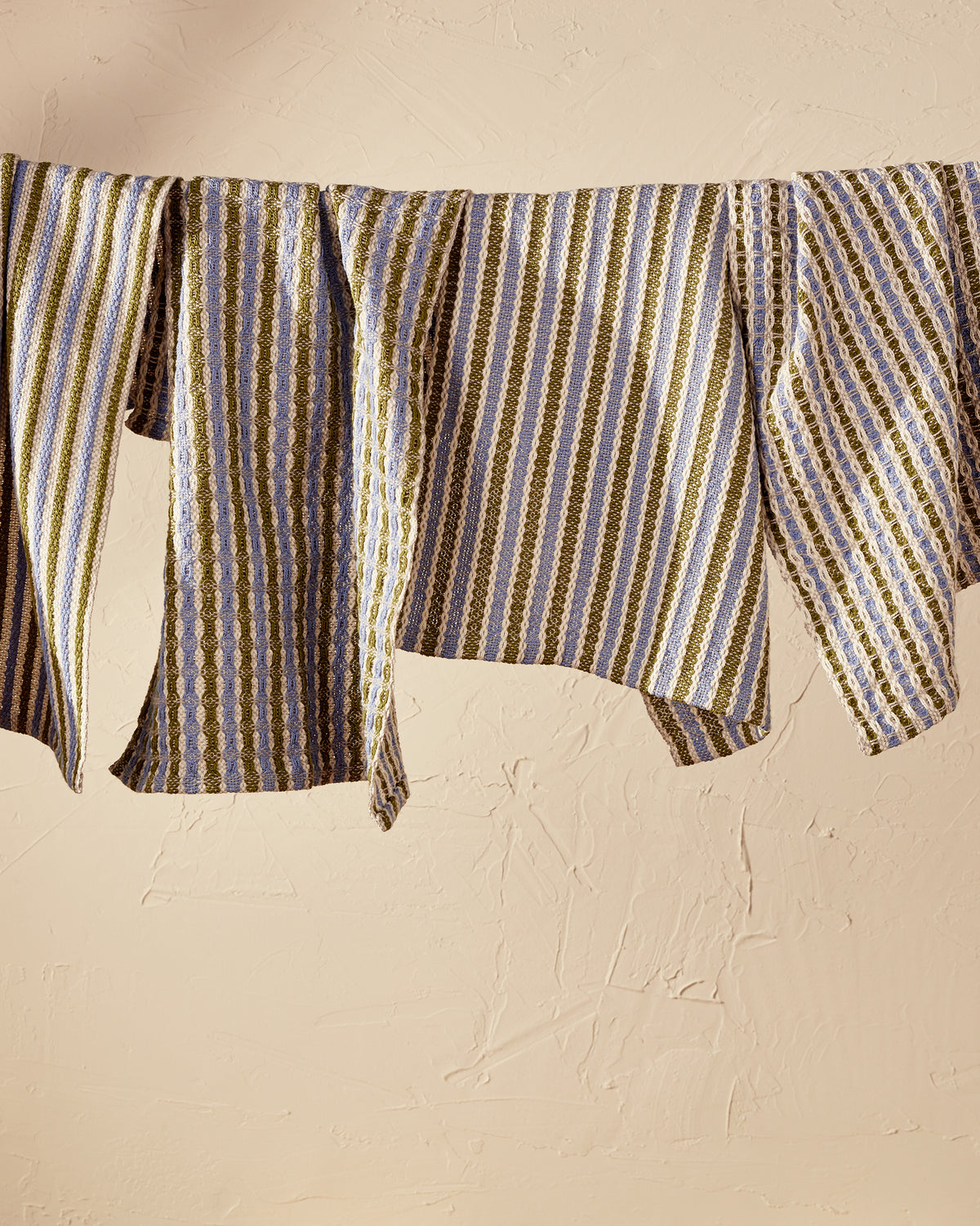 Four-Way Floats Towels