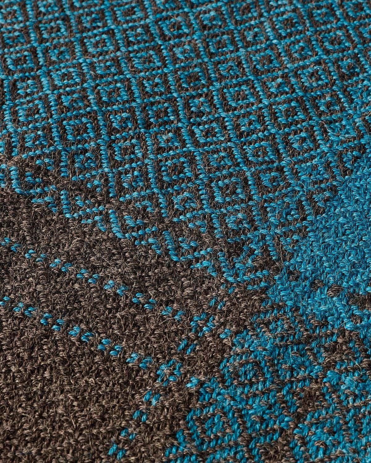 Birdseye Twill Alpaca Throw