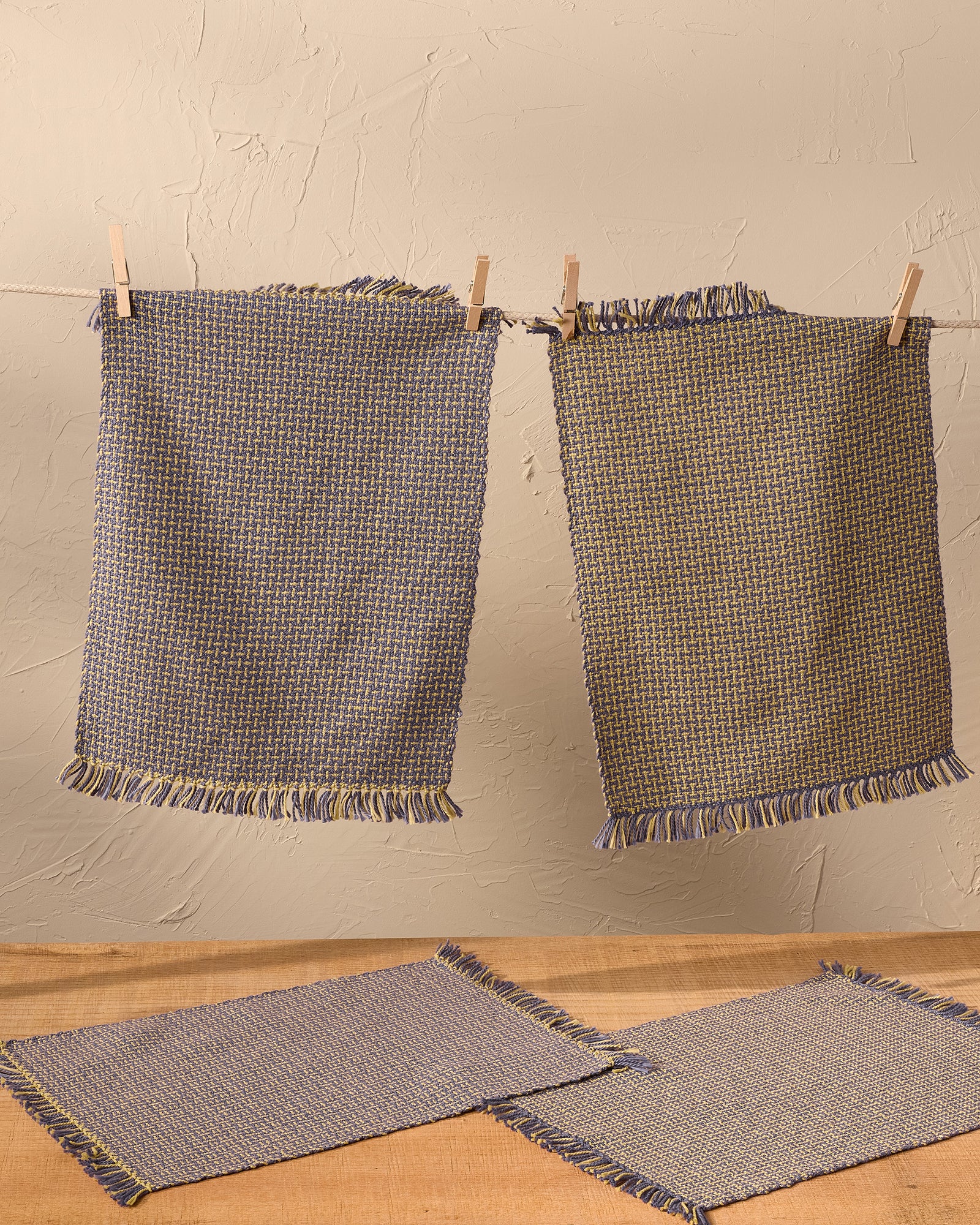Color-and-Weave Placemats