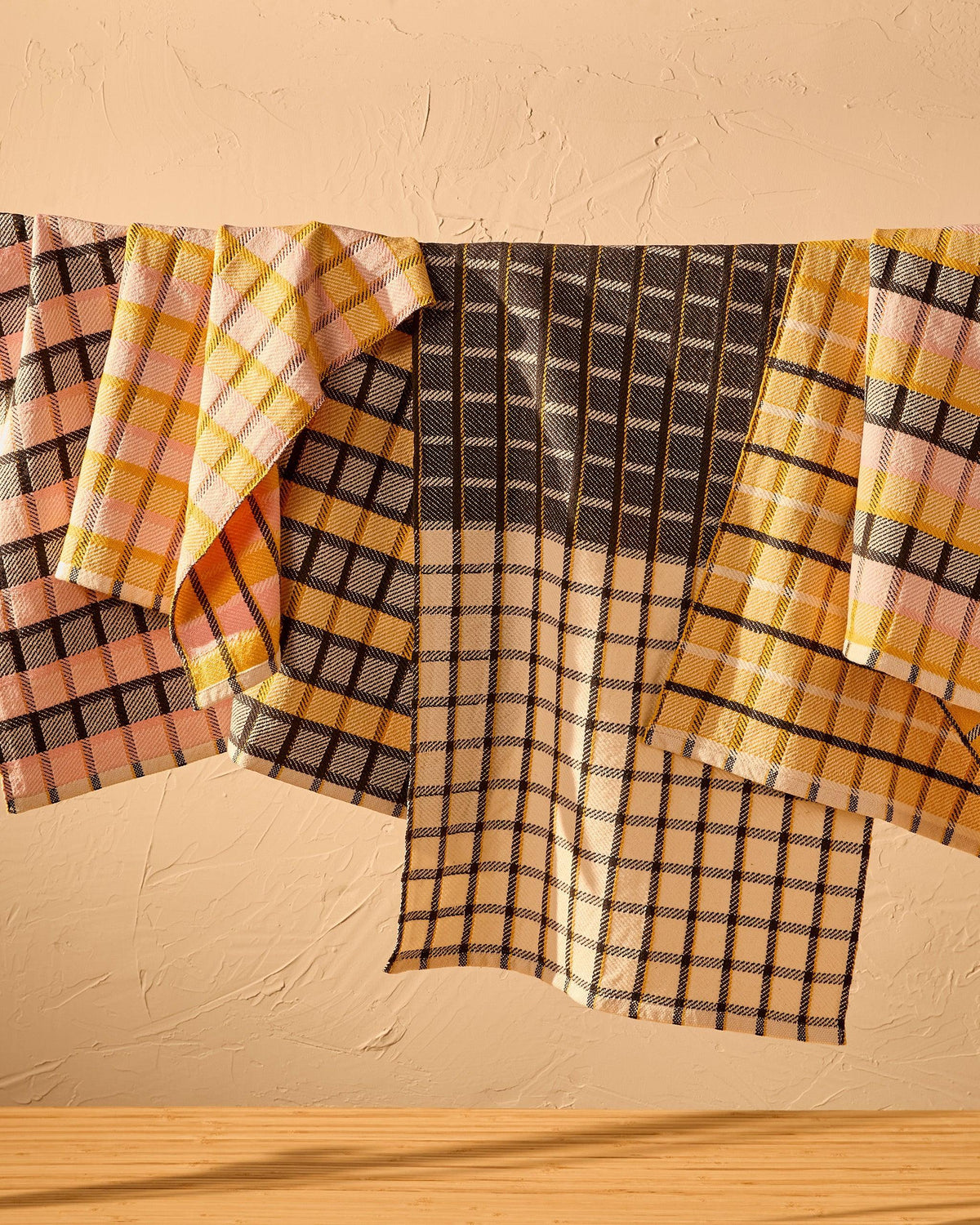 Graphic Grid Towels