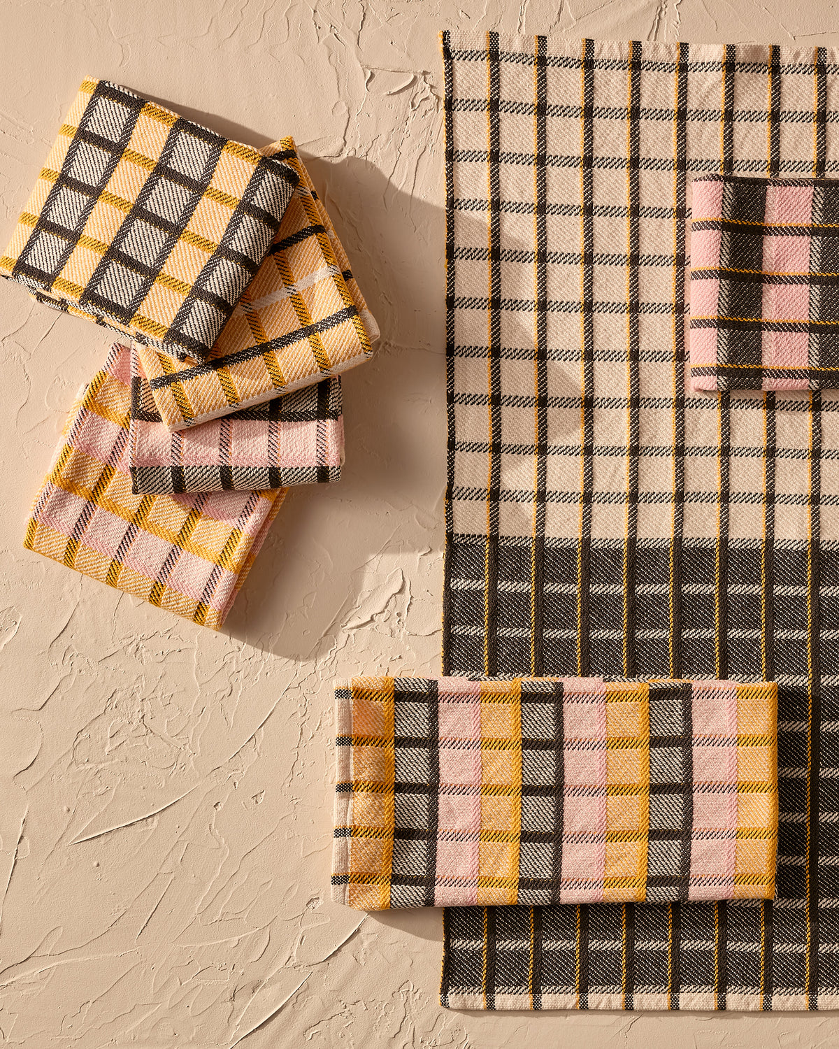 Graphic Grid Towels