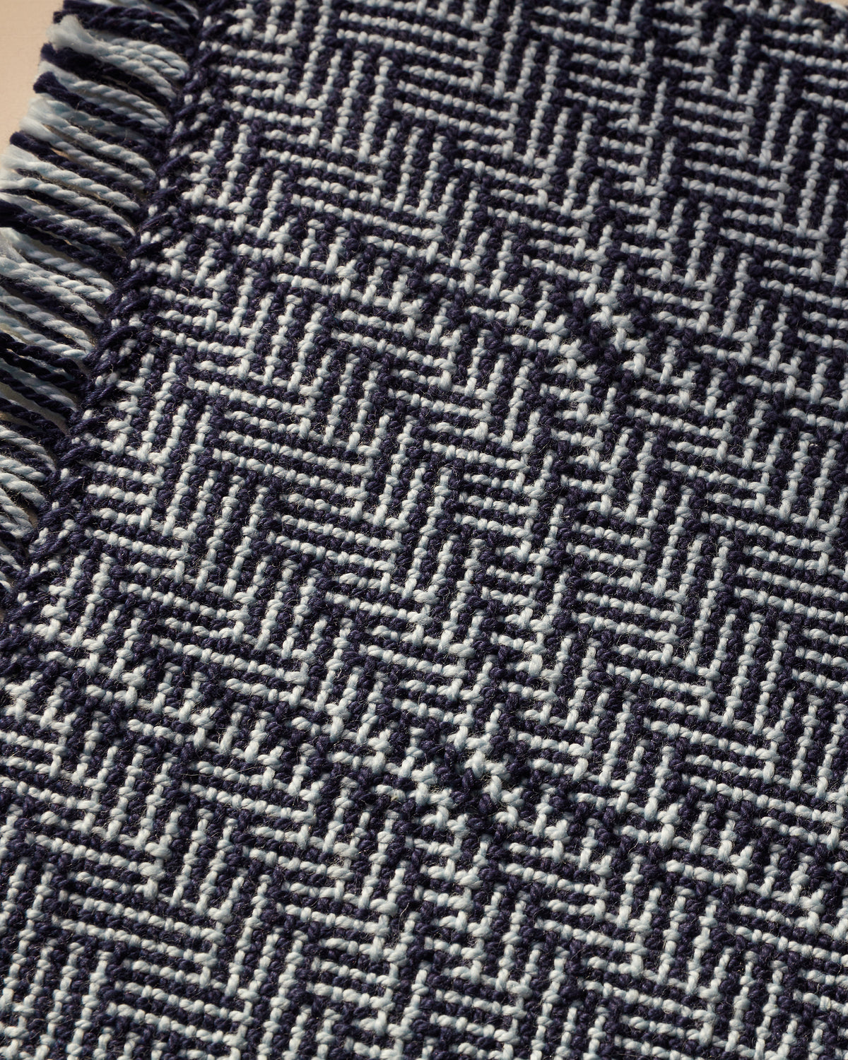 Lakeview Placemats Weaving Pattern Detail
