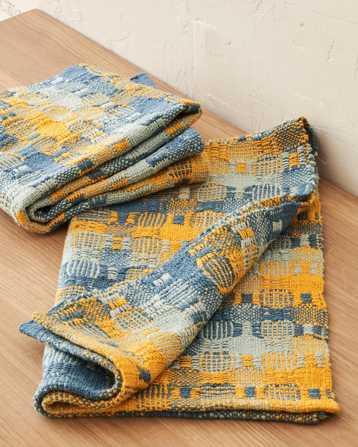 M&#39;s and O&#39;s Towels Weaving Pattern