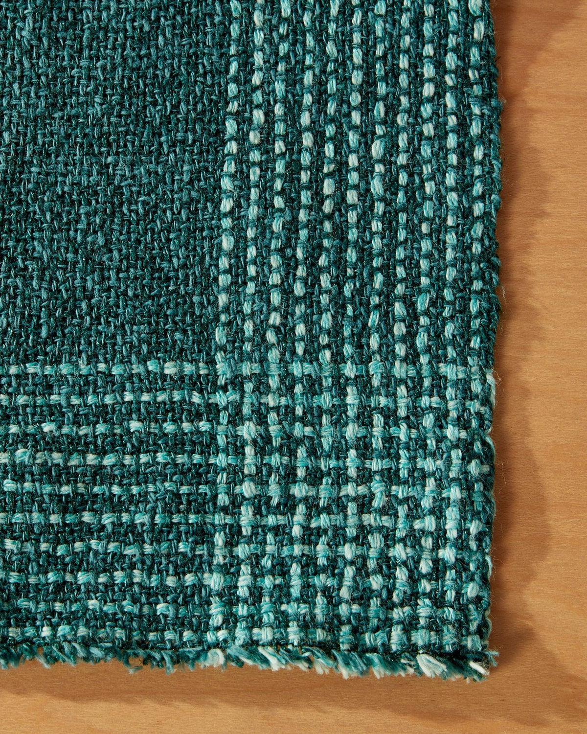 Running Stitch Table Set