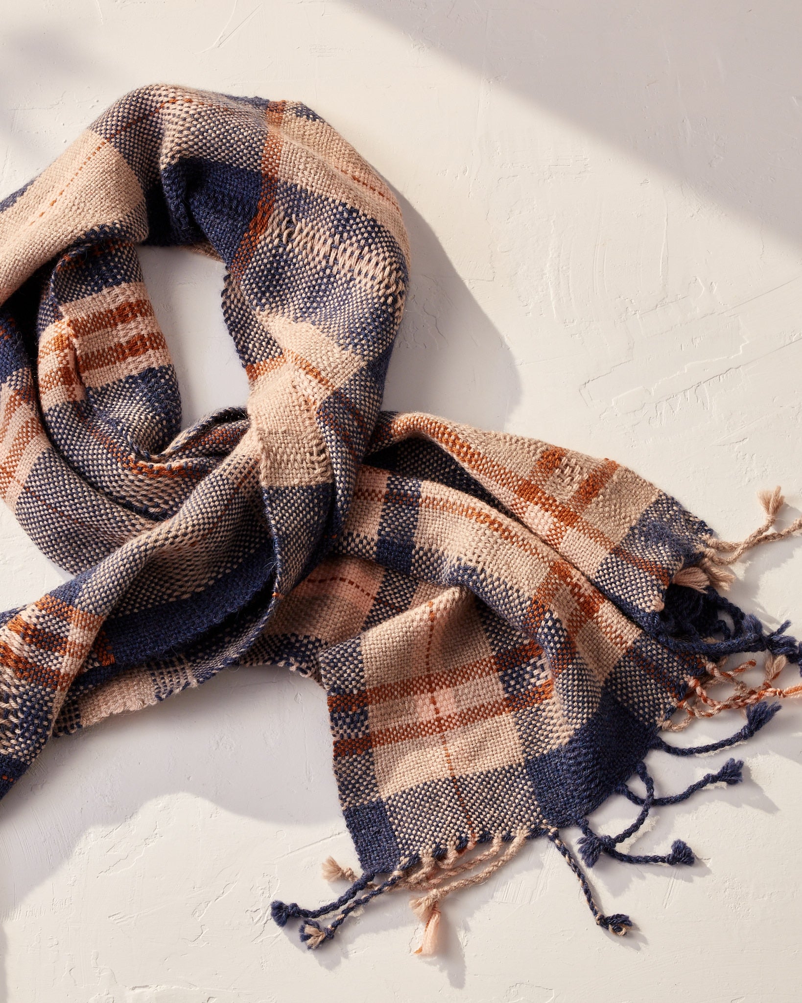 Skip Dent Plaid Wrap Weaving Pattern - Gist Yarn