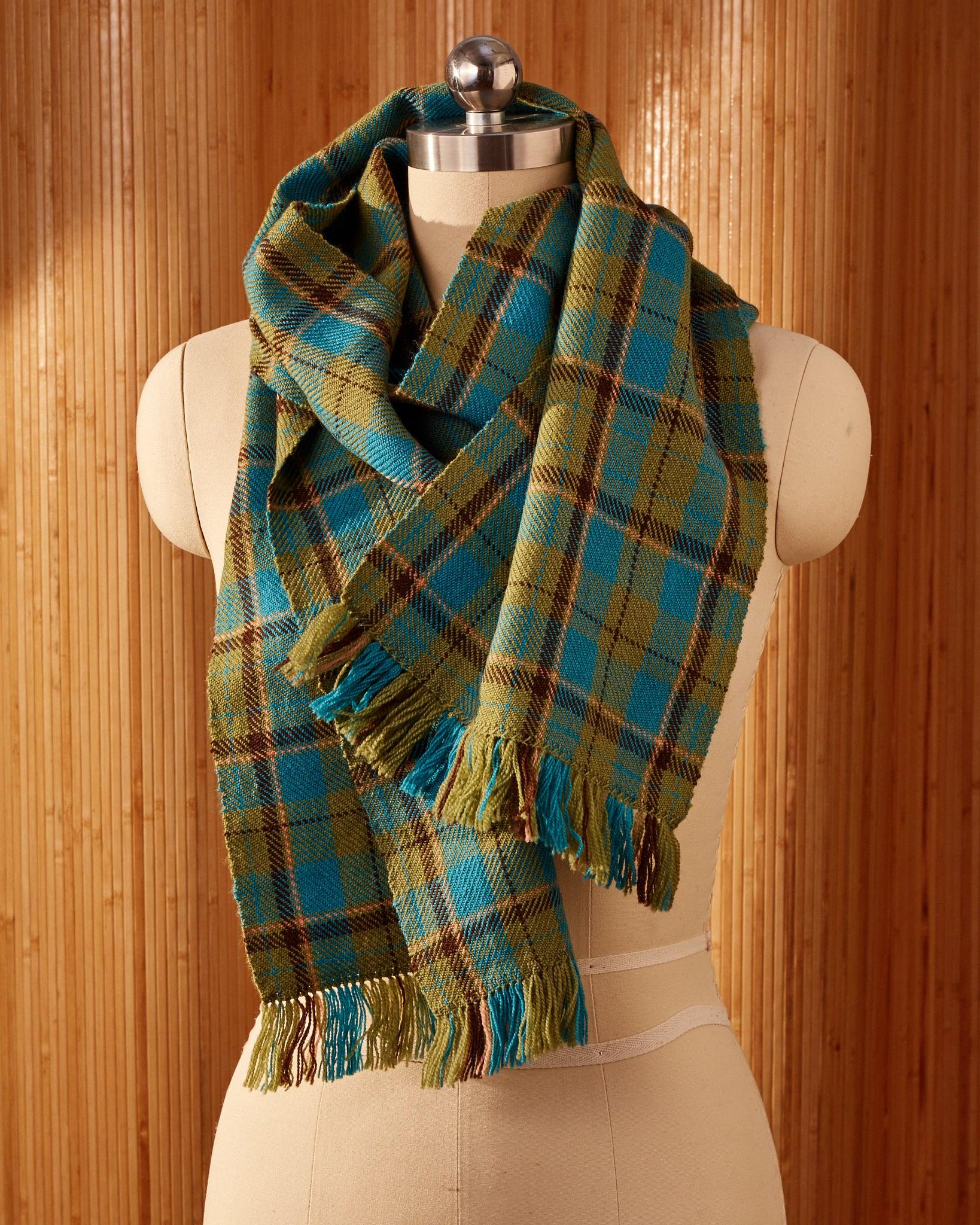 Lakeland Scarf Weaving Pattern - Gist Yarn