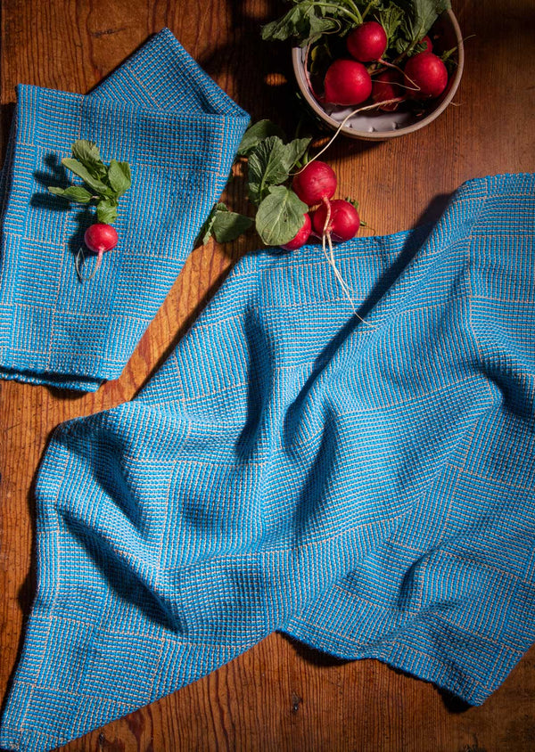 Thin hand top towels