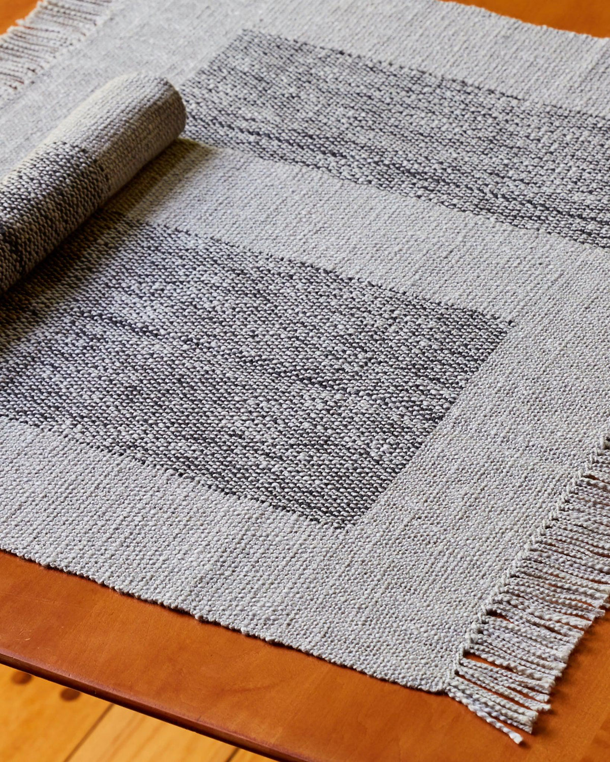 Clasped Weft Towels-Gist Yarn