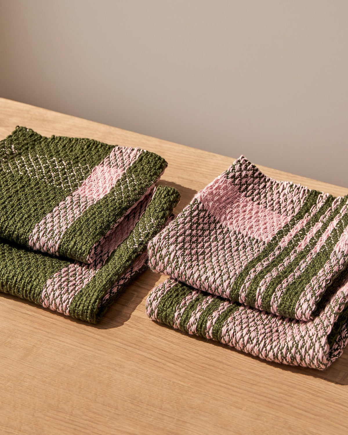 Field of Tulips Napkins Weaving Pattern