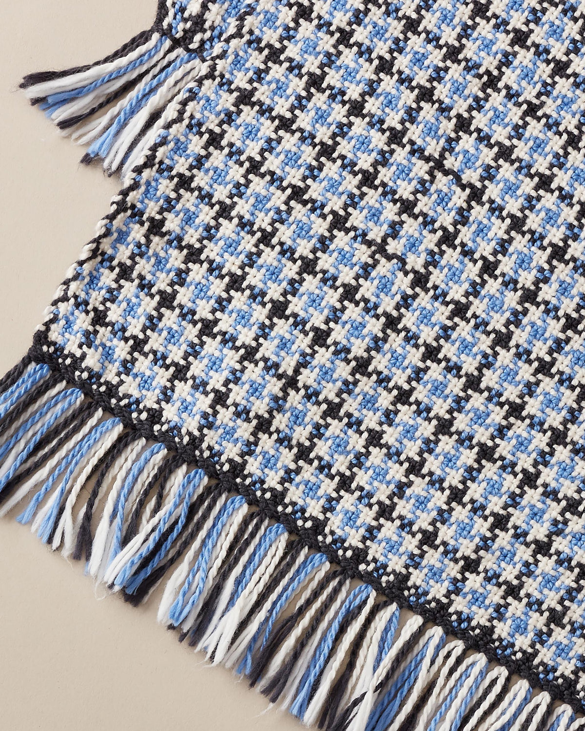 Houndstooth Scarf Weaving Pattern