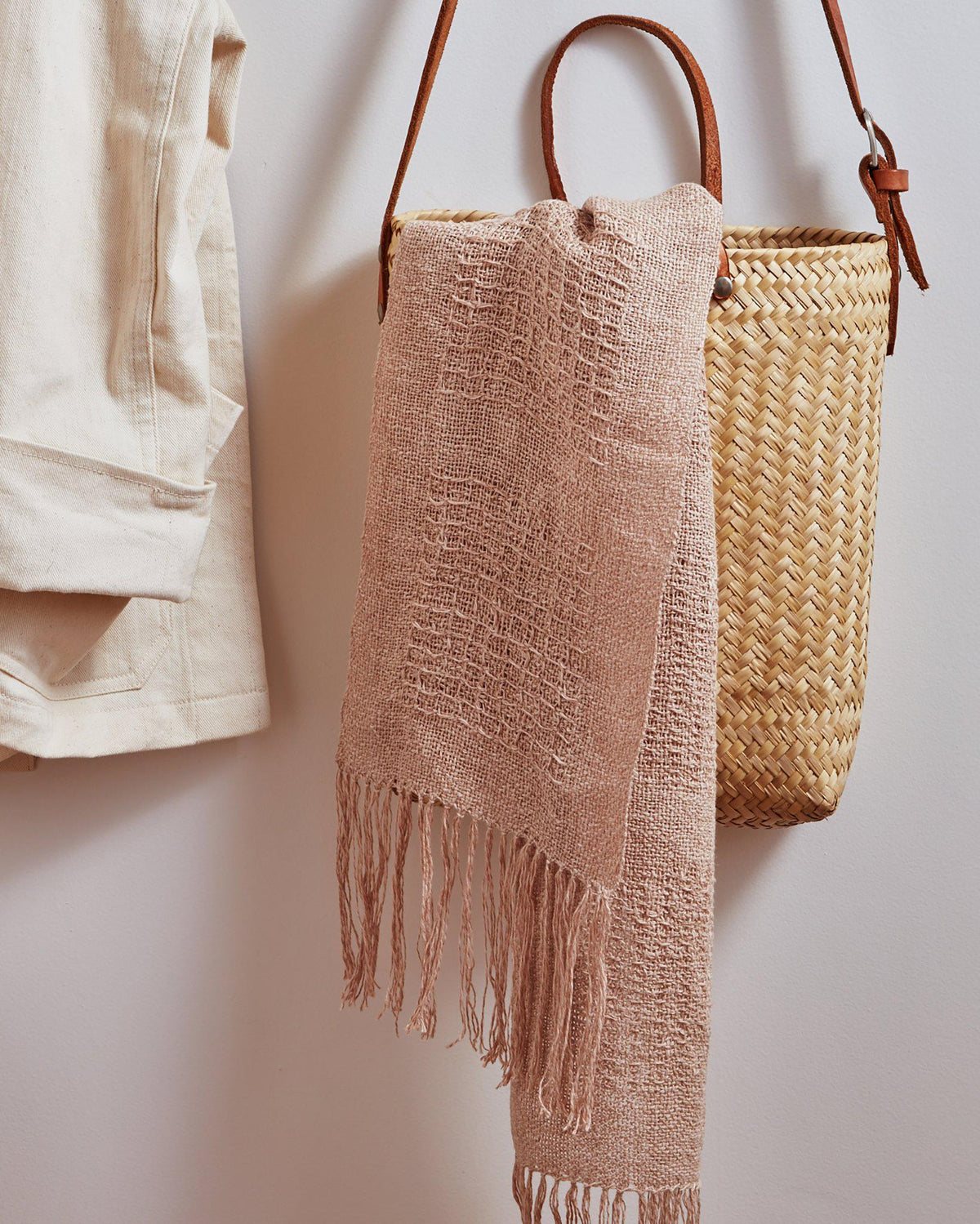 Open Window Scarf Weaving Pattern - Gist Yarn