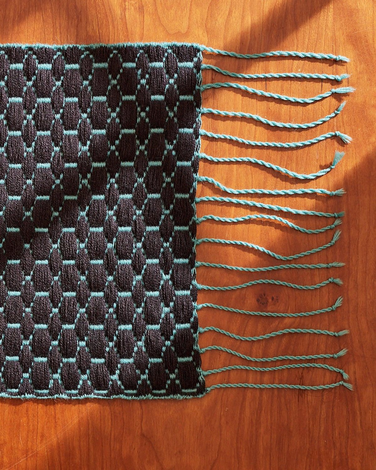 Poison Dart Frog Table Runner Weaving Pattern