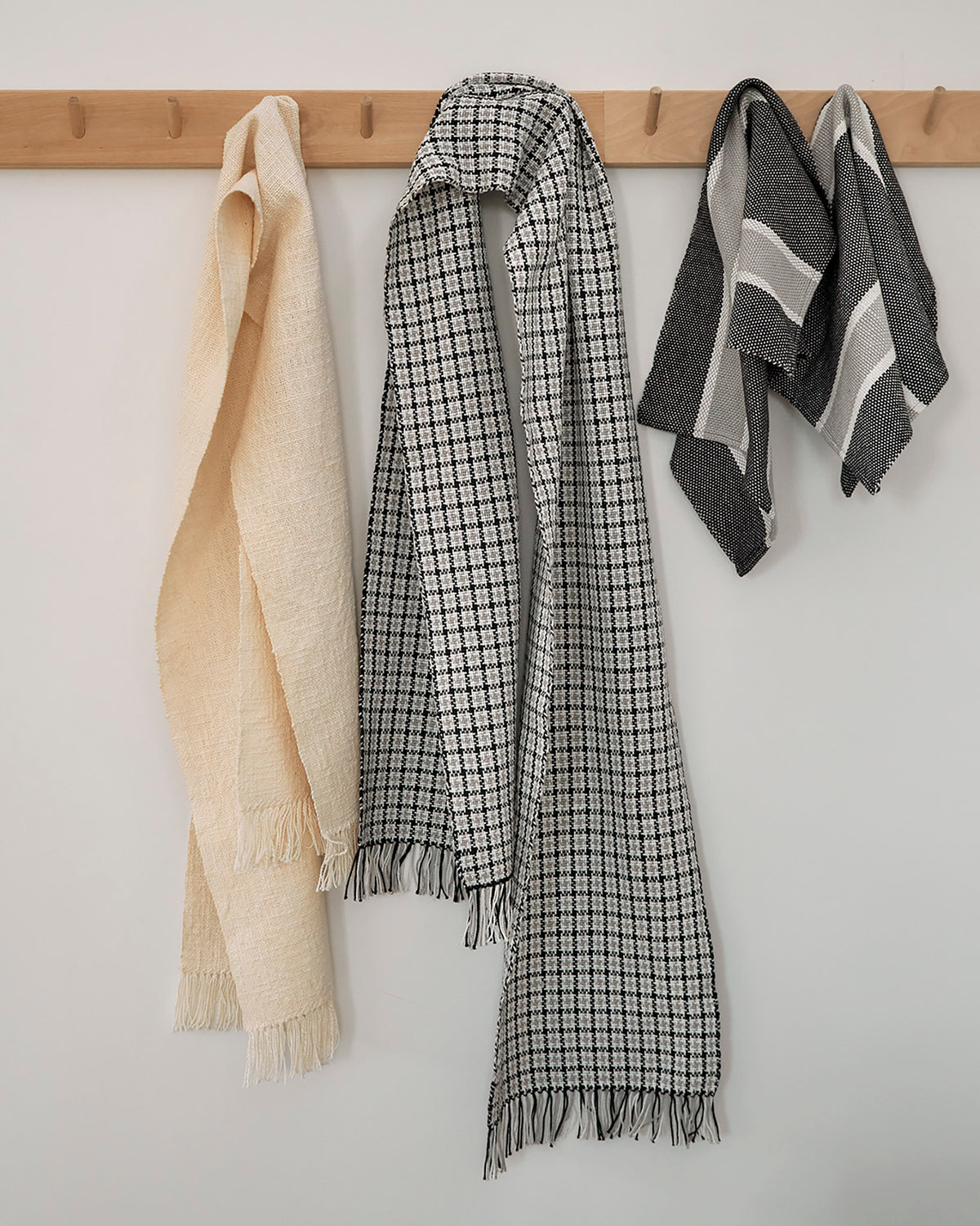 Learn to Weave Rigid Heddle: A Loom + Your First 3 Projects