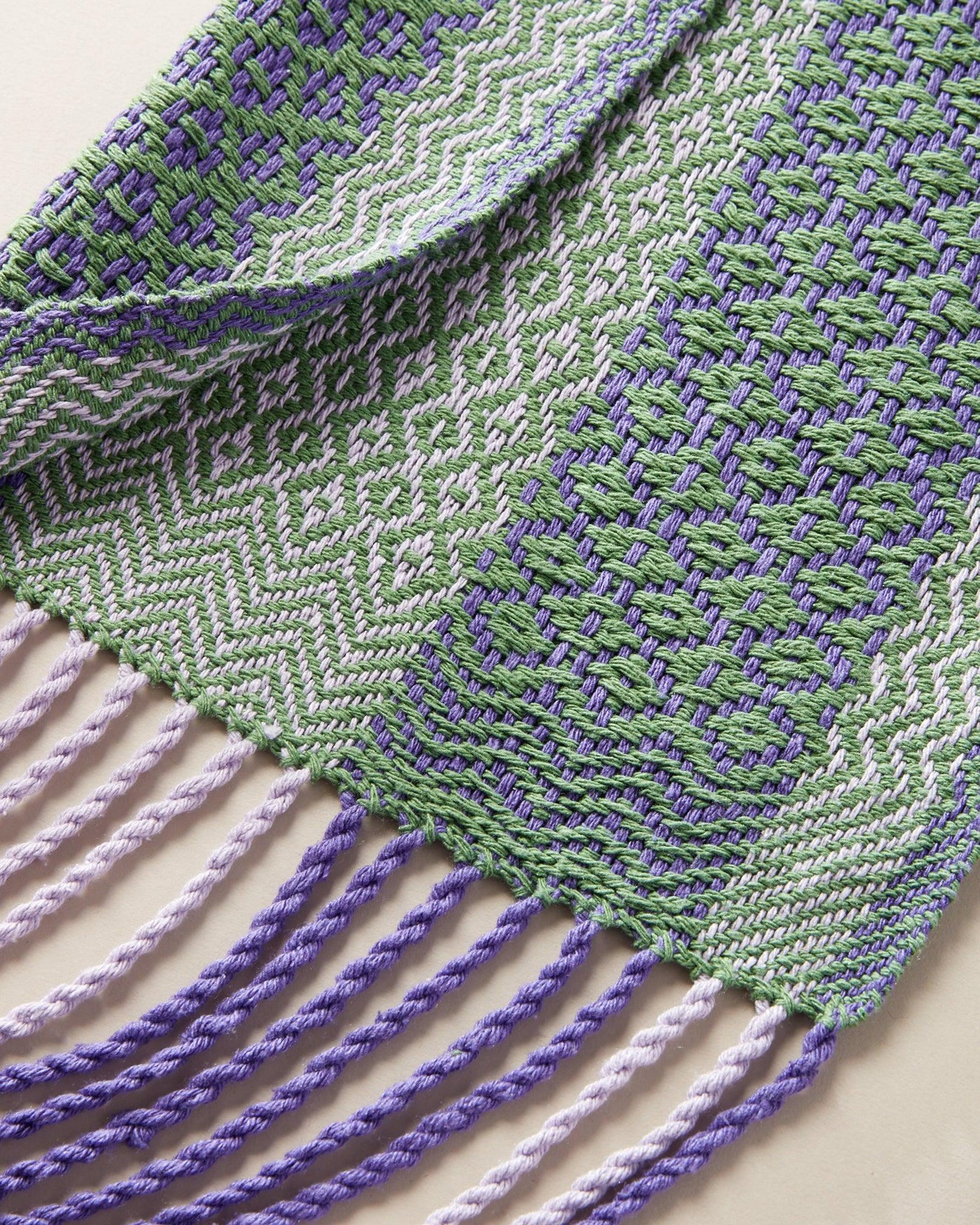 Rippling Diamonds Scarf