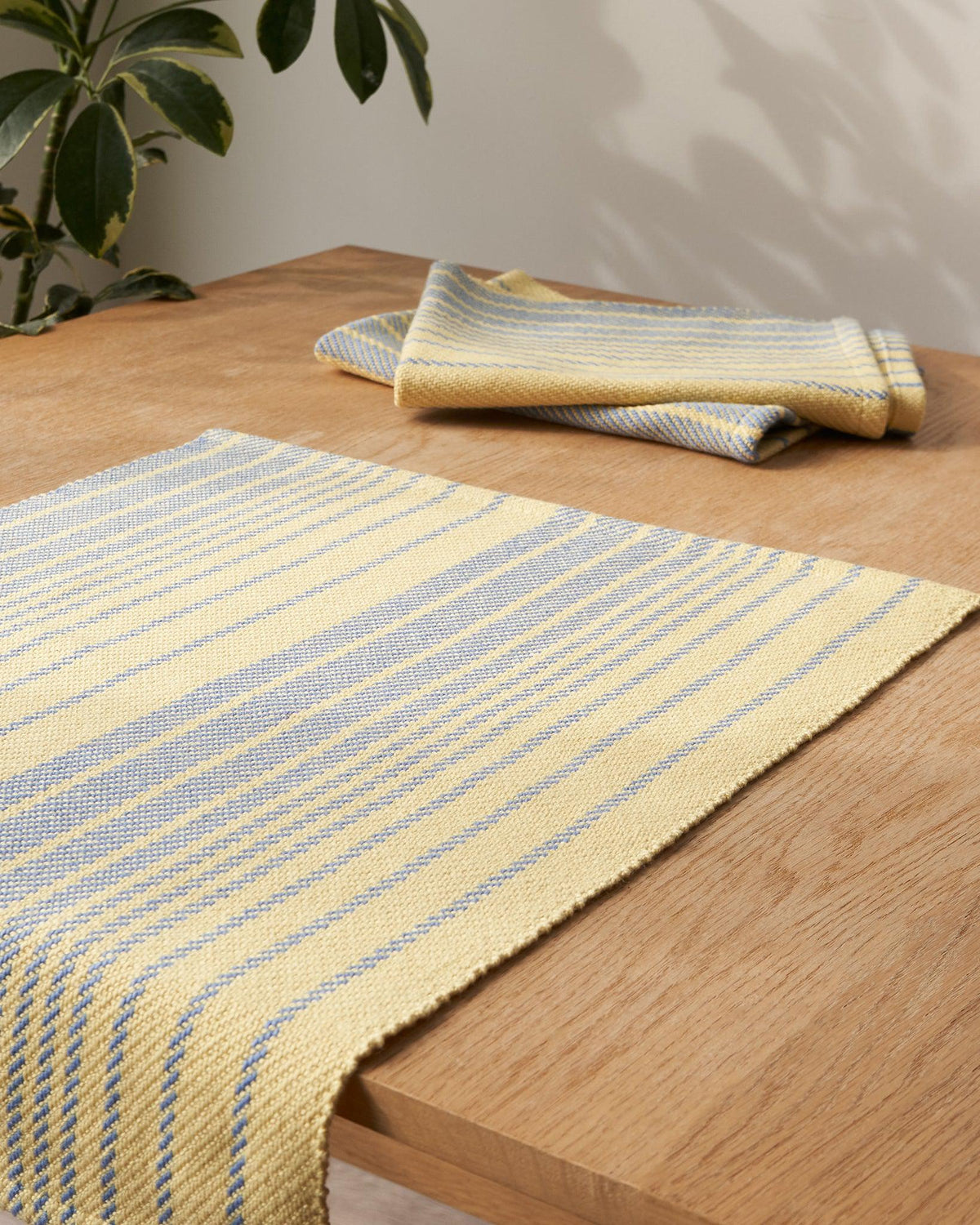 Seasons of Miami Towels Weaving Pattern