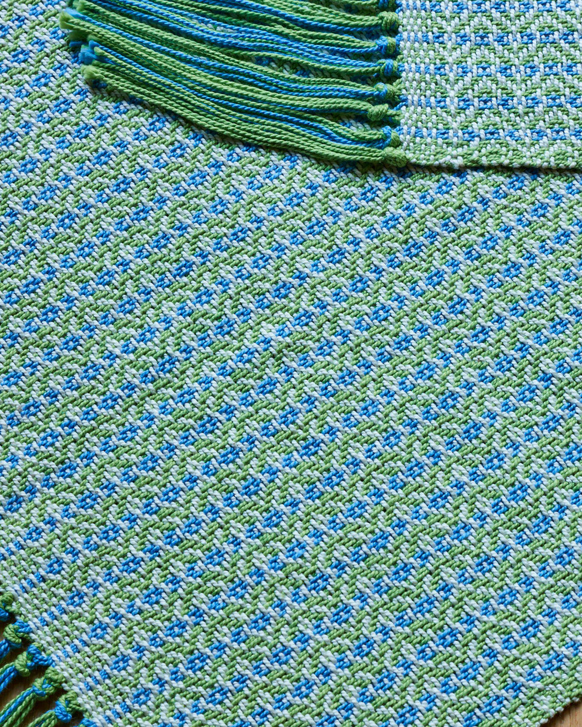 Tulip Shawl Twill Weaving Pattern